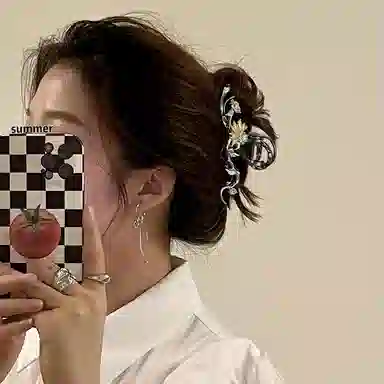 秦福炫 向日葵太阳花抓夹轻奢精致小众设计感鲨鱼夹后脑勺盘发 发夹 女款