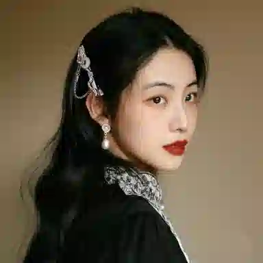 秦福炫 生肖龙流苏轻奢设计感 发夹 女款 银色