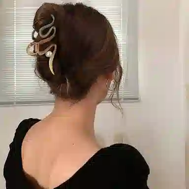 秦福炫 小众设计感渐变色线条抓夹冷淡风鲨鱼夹高级感 发夹 女款