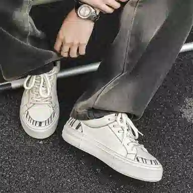 FAPAI Canvas Sneakers