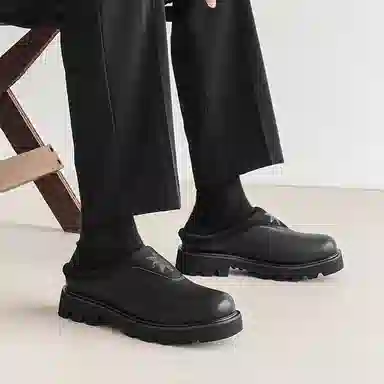 FAPAI Casual Slippers Black