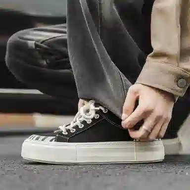 FAPAI Canvas Sneakers