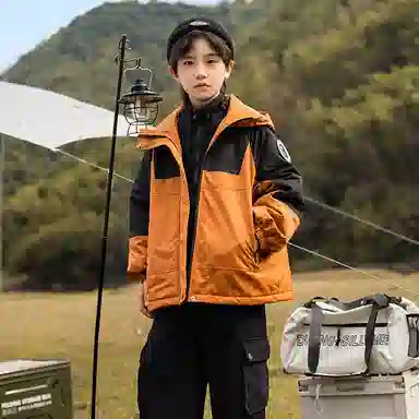 鸭鸭 童装 拼色夹棉连帽防水宽松中长款冲锋衣 儿童款