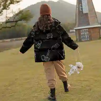 鸭鸭 童装 纯色反光宇航员连帽中长款羽绒服 儿童款