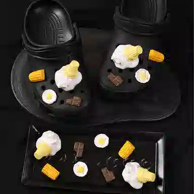 ZUOWEISHIJIA Crocs DIY