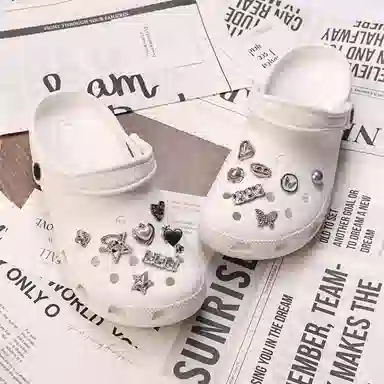 ZUOWEISHIJIA Crocs DIY