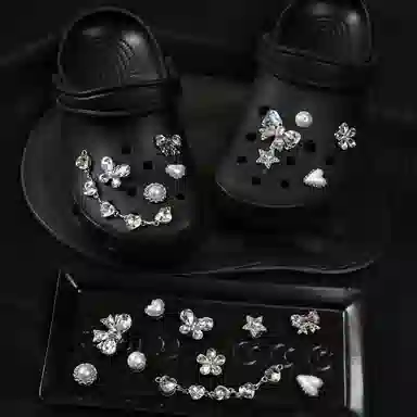 ZUOWEISHIJIA Crocs