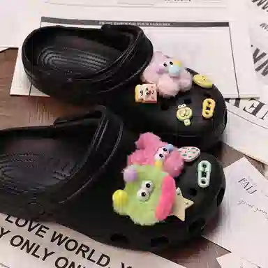 ZUOWEISHIJIA Crocs DIY