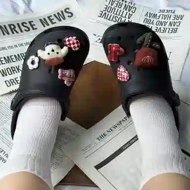 ZUOWEISHIJIA DIY Crocs