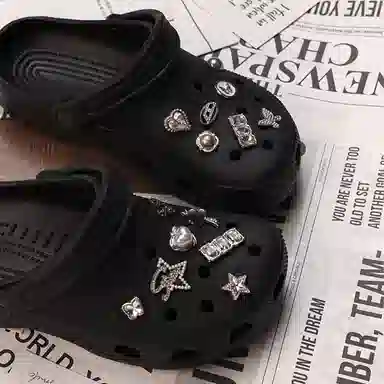 ZUOWEISHIJIA Crocs DIY