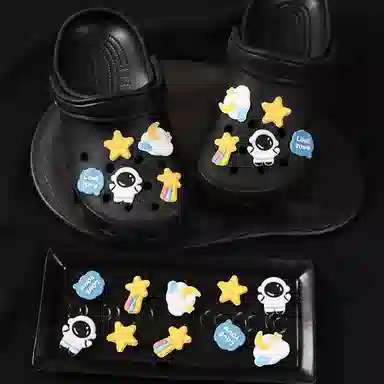 ZUOWEISHIJIA Crocs DIY