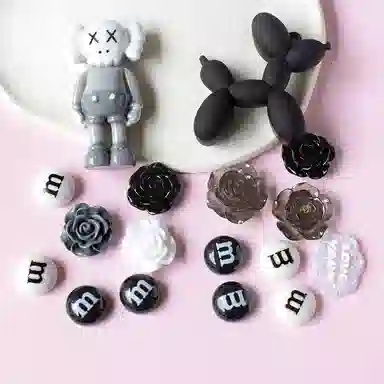 ZUOWEISHIJIA crocsDIY