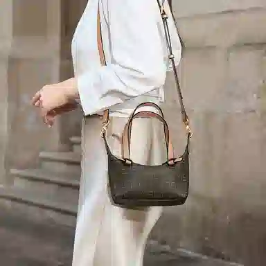 Mashalanti Logo Adjustable Strap Bag