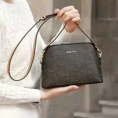 Mashalanti Letter Print Shoulder Bag