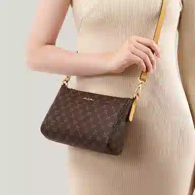 Mashalanti PVC Shoulder Bag Deep Brown Apricot