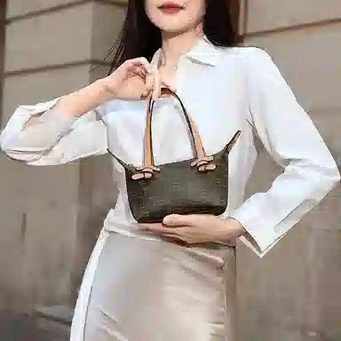 Mashalanti Logo Adjustable Strap Bag