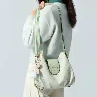 Mashalanti Bear Print Tote Bag