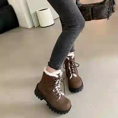 保暖耐磨 小众百搭时尚潮流之选 短筒 雪地靴 女款