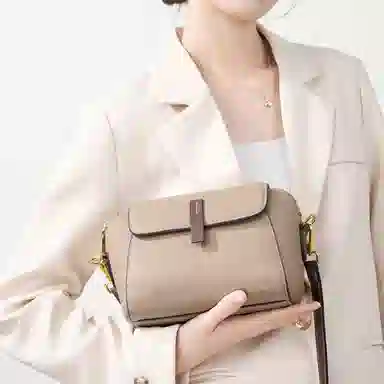 包包女实用通勤高级感小众时尚百搭简约个性潮流休闲轻便 牛皮 斜挎包 小号 女款 多色