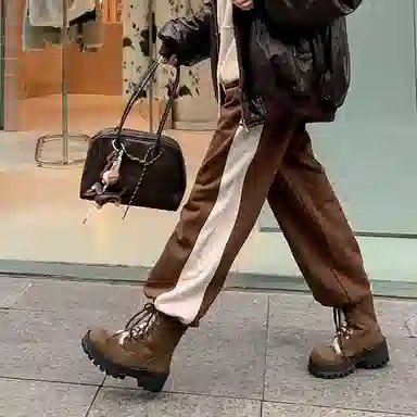 保暖耐磨 小众百搭时尚潮流之选 短筒 雪地靴 女款