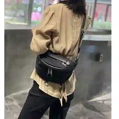 VANDEE ins