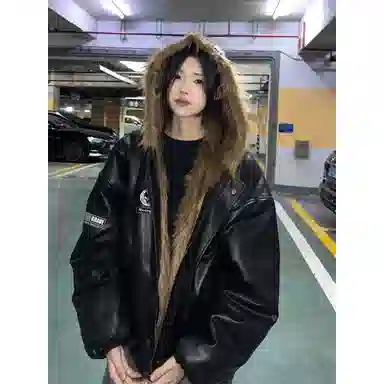 HUANQIU Retro Lettered Shearling Jacket