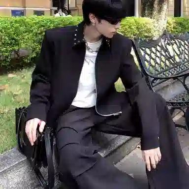 虫小绿 美式街头潮牌小众金属铆钉设计感垫肩翻领外套短款上衣春秋季高级感休闲百搭拉链夹克 男女同款