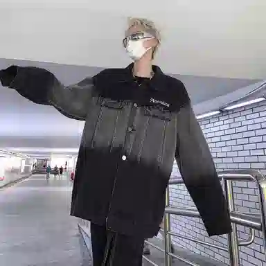 虫小绿 春秋季高街水洗渐变绣花字母上衣美式潮牌休闲宽松复古设计单排扣翻领夹克牛仔外套 男女同款