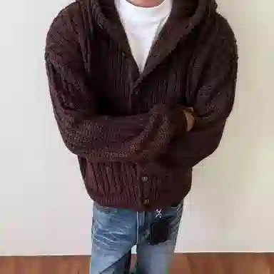 虫小绿 美式高街姣花纹麻花氛围感连帽毛衣外套秋冬季慵懒高级感日常穿搭舒适保暖休闲时尚潮流个性纽扣开衫情侣百搭针织衫  男女同款