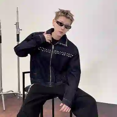 虫小绿 潮流设计立体珍珠钉珠小版型短款夹克长袖上衣宽松春秋美式水洗做旧街头小众高级感休闲百搭牛仔外套 男女同款