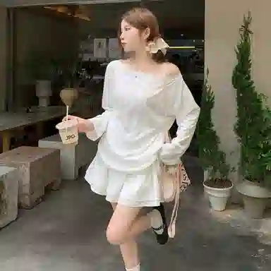aimilian T