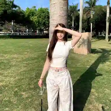 aimilian T