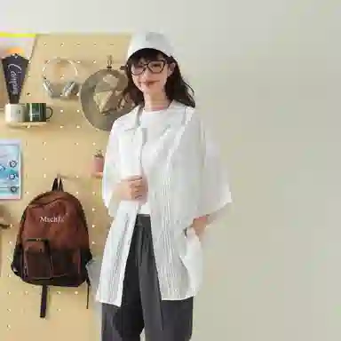 LIVINGTOWN T
