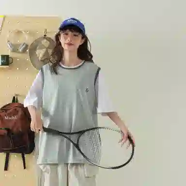 LIVINGTOWN T