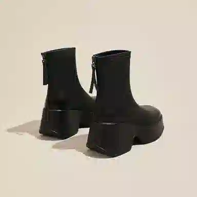 DAPHNE PU 7.5cm