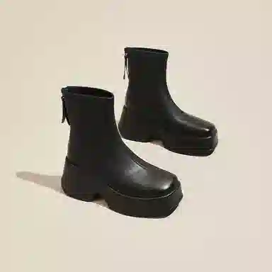 DAPHNE PU 7.5cm