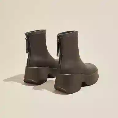 DAPHNE PU 7.5cm