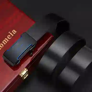 Cranta Komeia ins