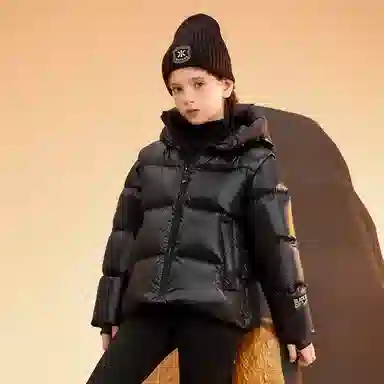 高梵 黑金鹅绒小火山旗舰系列短款四格加厚羽绒服 儿童款 黑色