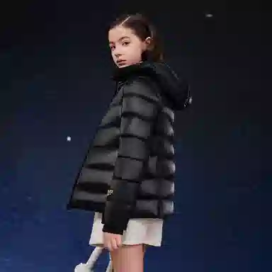 高梵 黑金舒适保暖百搭洋气时尚羽绒服 青少年