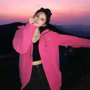 赛琪 户外简约纯色基础款防风防水连帽登山骑行露营徒步宽松休闲百搭加绒加厚内胆三合一夹克绒感外套 男女同款