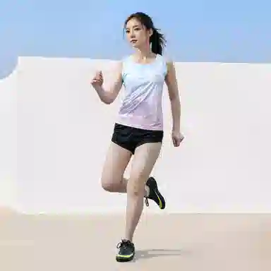 赛琪 巨风系列 专业马拉松竞速竞训体考体测速干无袖背心渐变透气马拉松竞速跑步三分短裤健身吸湿排汗训练休闲套装 女款