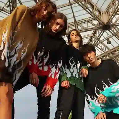 Vision of Super Sweater Sand