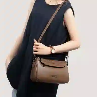 C°BANNER Crossbody Bag Brown