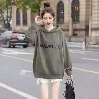 丝柏舍 连帽撞色字母图案上衣学院风减龄宽松长袖休闲加绒卫衣 女款 橄榄绿