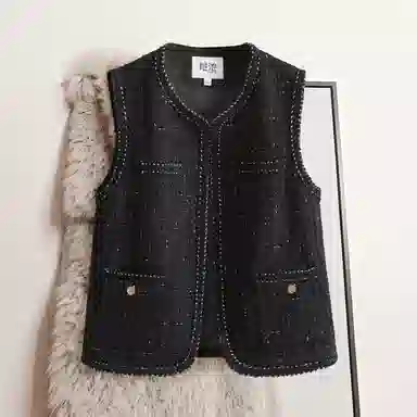 她池 合身适中圆领马甲 女款