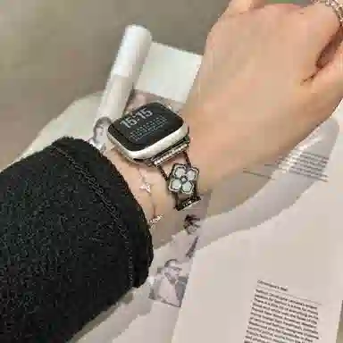AppleWatch S10 Apple
