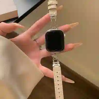 潮流腕 表带 苹果适用 金属 皮质材质 可爱小鼠镶钻拼鳄鱼纹表带适用苹果手表腕带男女通用
