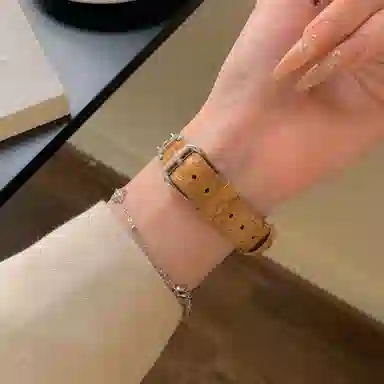 潮流腕 表带 苹果适用 金属 皮质材质 可爱小鼠镶钻拼鳄鱼纹表带适用苹果手表腕带男女通用