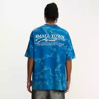 STK SMALL TOWN KID T